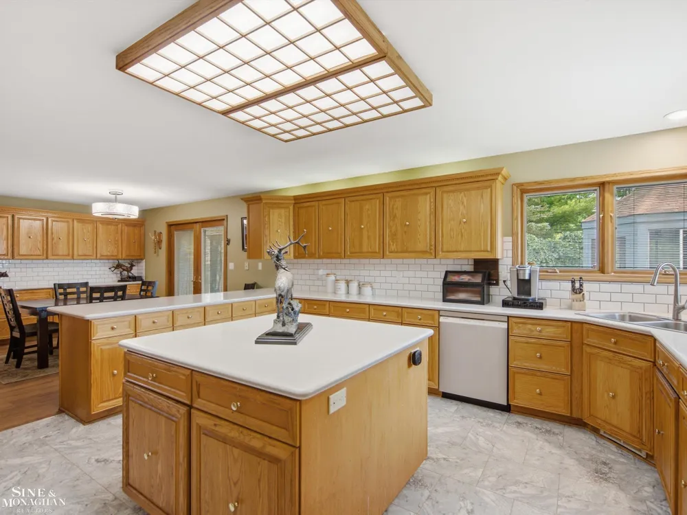 29988 Armada Ridge Road Road Richmond Township, MI 48062