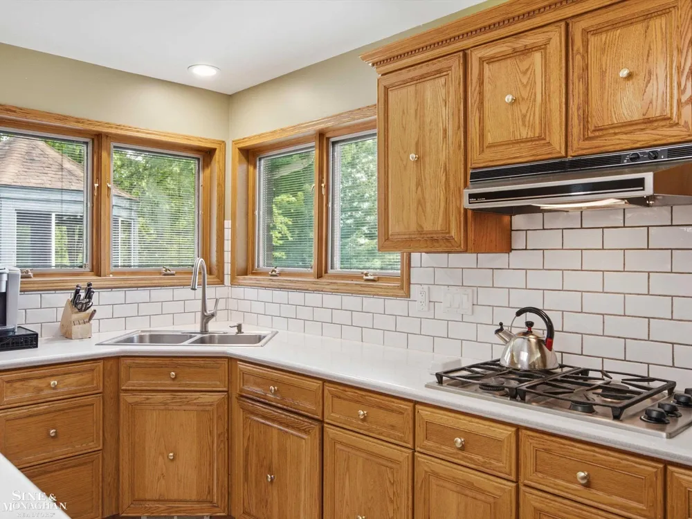 29988 Armada Ridge Road Road Richmond Township, MI 48062