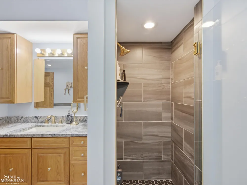 29988 Armada Ridge Road Road Richmond Township, MI 48062