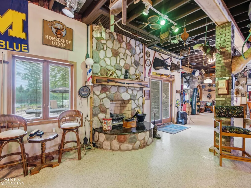 29988 Armada Ridge Road Road Richmond Township, MI 48062