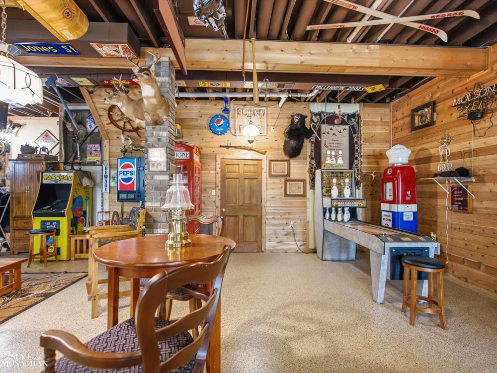 29988 Armada Ridge Road Road Richmond Township, MI 48062