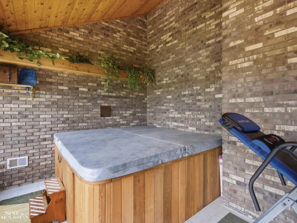 29988 Armada Ridge Road Road Richmond Township, MI 48062