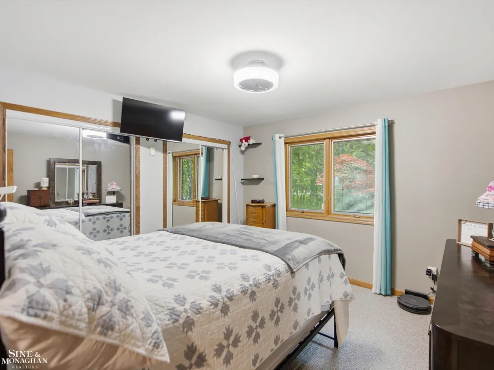 29988 Armada Ridge Road Road Richmond Township, MI 48062
