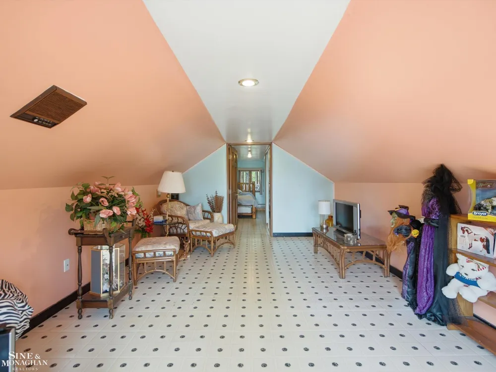 29988 Armada Ridge Road Road Richmond Township, MI 48062