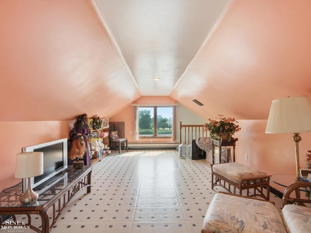 29988 Armada Ridge Road Road Richmond Township, MI 48062