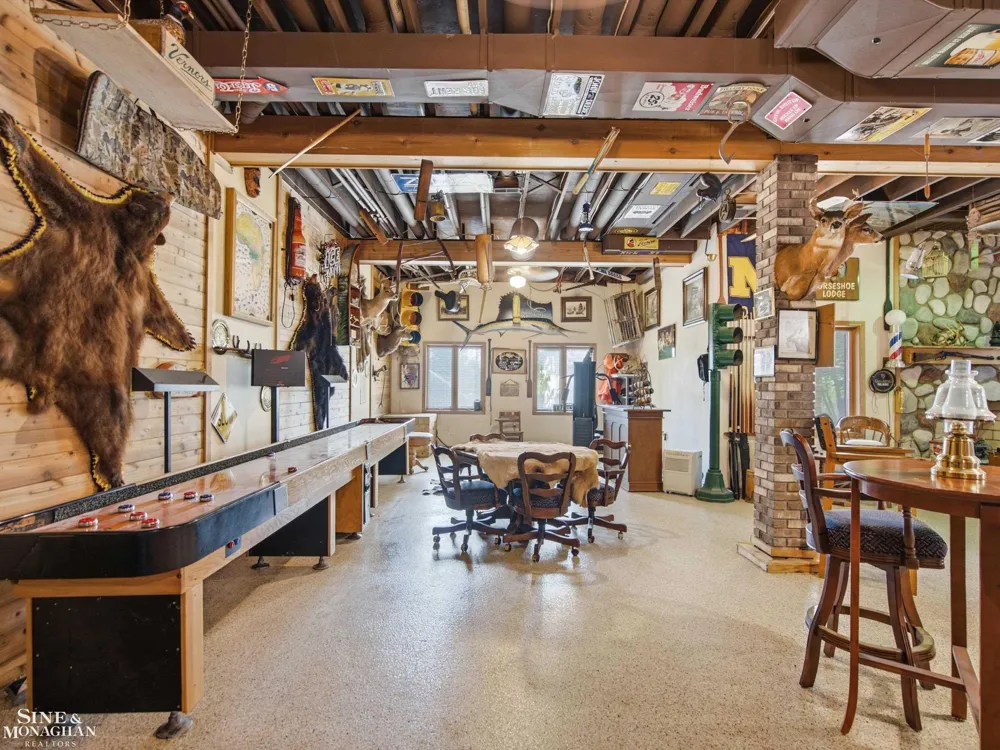 29988 Armada Ridge Road Road Richmond Township, MI 48062