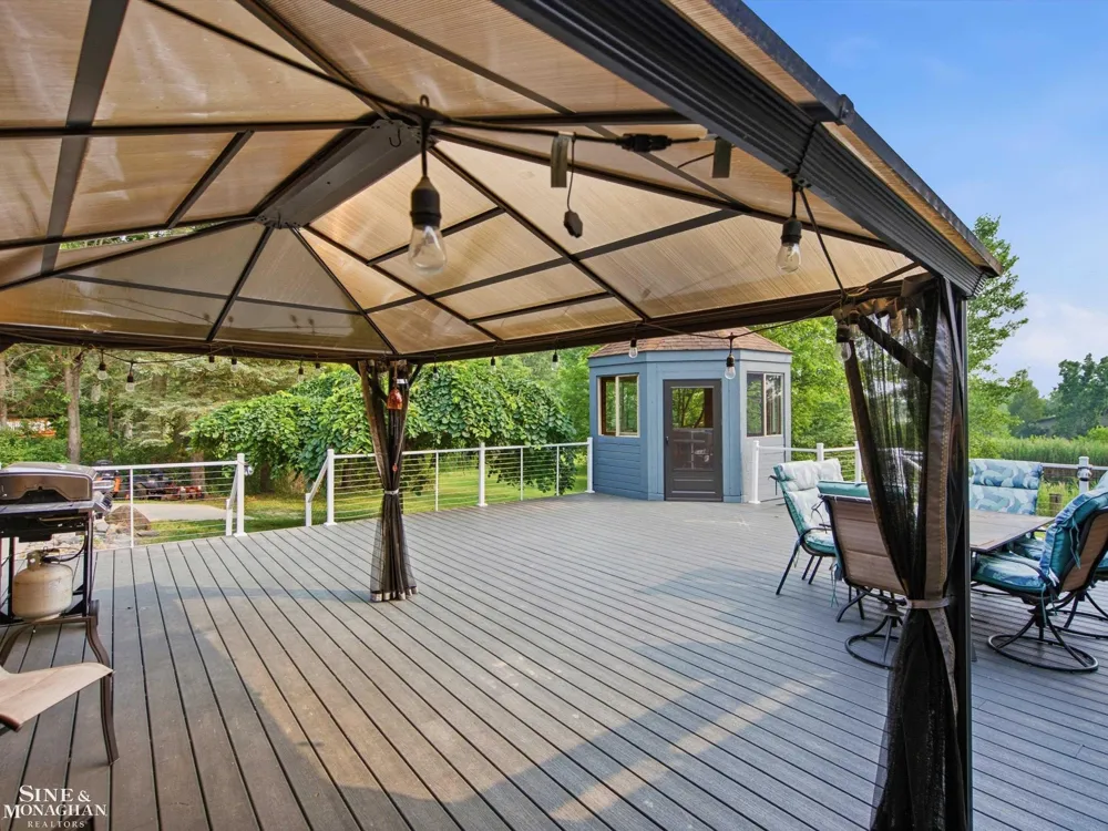 29988 Armada Ridge Road Road Richmond Township, MI 48062