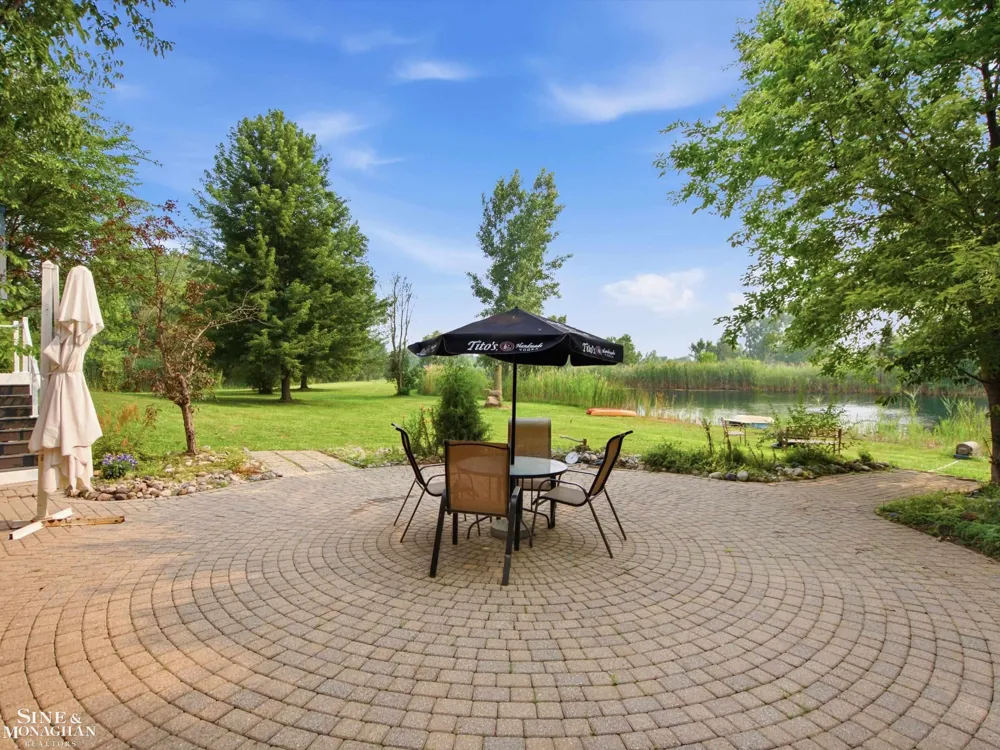 29988 Armada Ridge Road Road Richmond Township, MI 48062