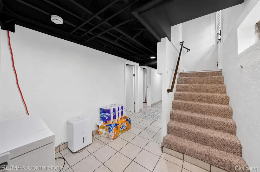 4040 Longtin Avenue Lincoln Park City, MI 48146