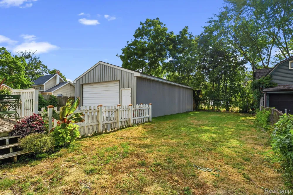 205 Mackinaw Street Durand City, MI 48429