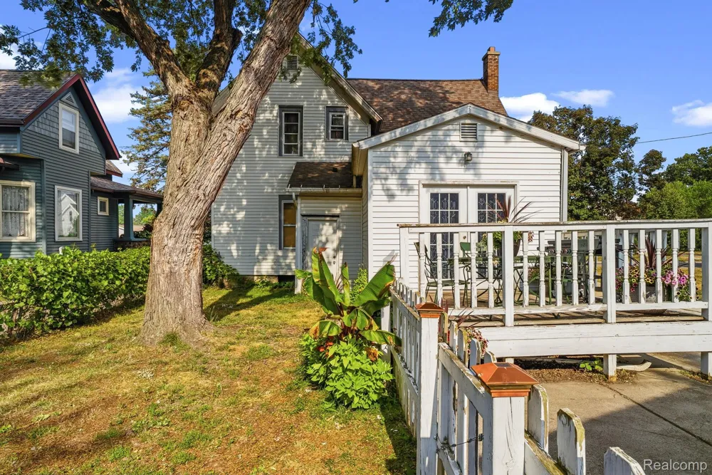 205 Mackinaw Street Durand City, MI 48429