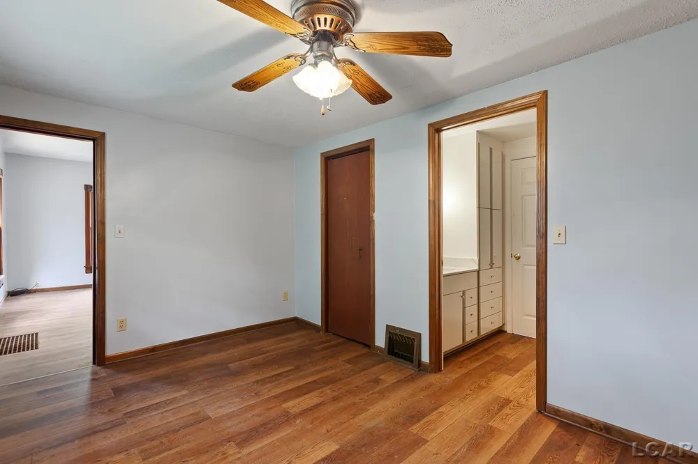 102 Division Street Tecumseh City, MI 49286