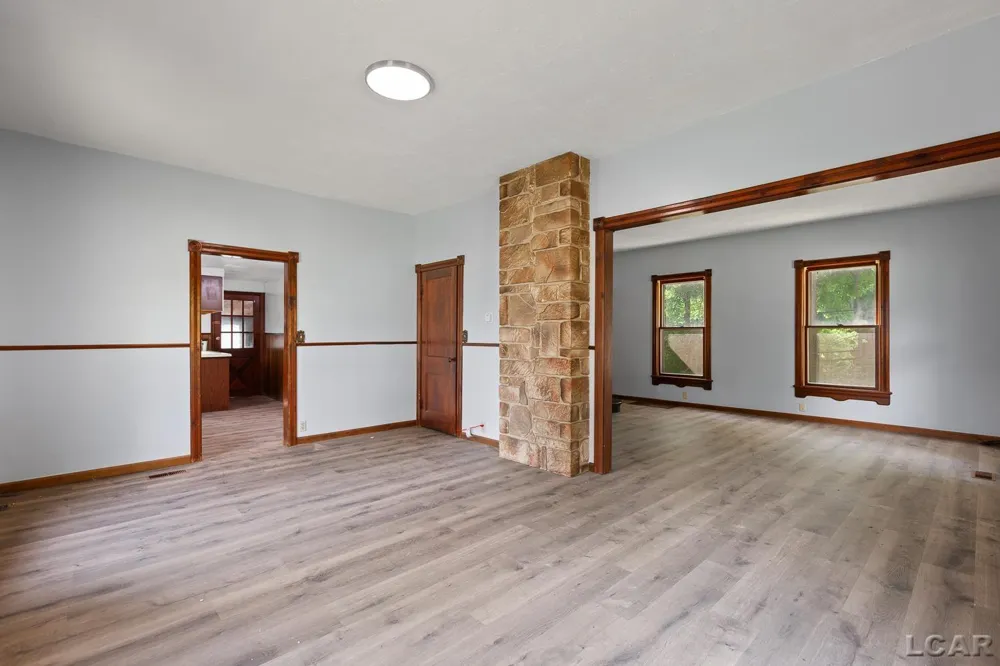 102 Division Street Tecumseh City, MI 49286