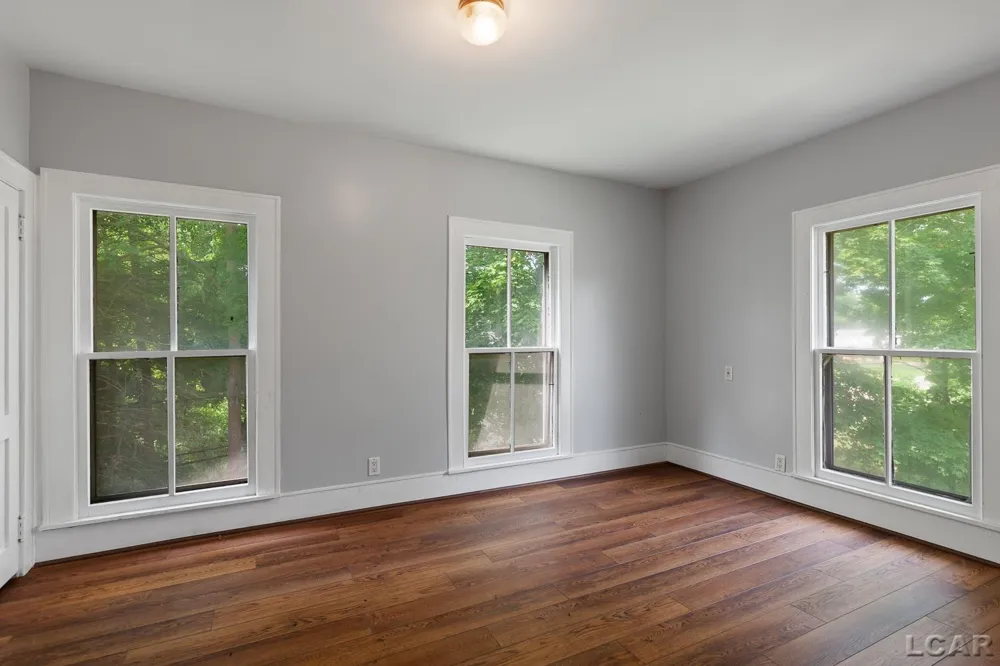 102 Division Street Tecumseh City, MI 49286