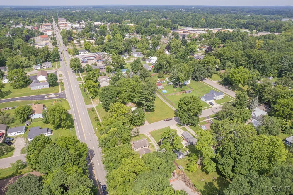 102 Division Street Tecumseh City, MI 49286