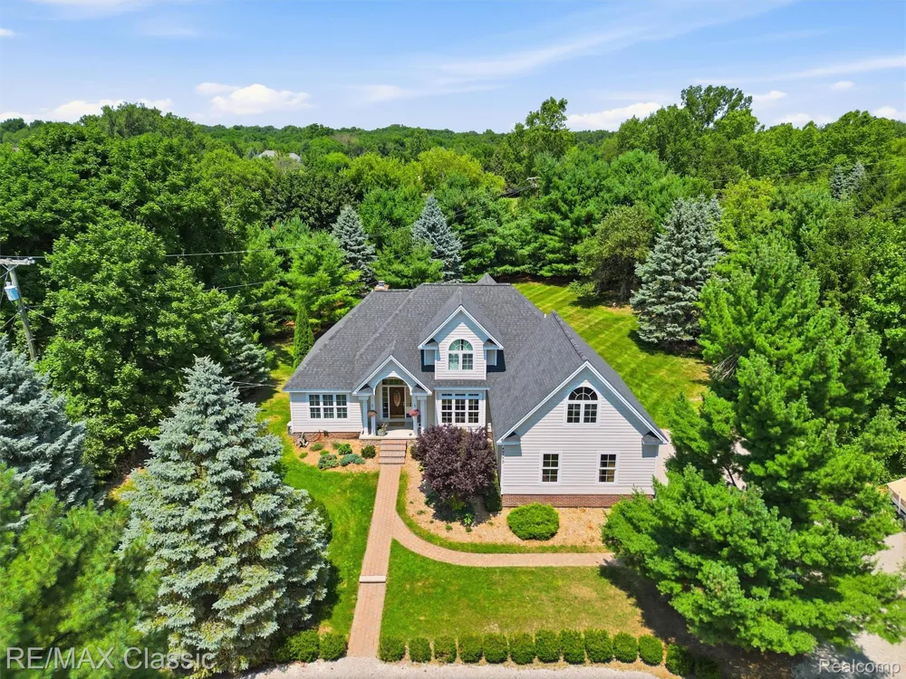 49770 7 Mile Road Northville Township, MI 48167