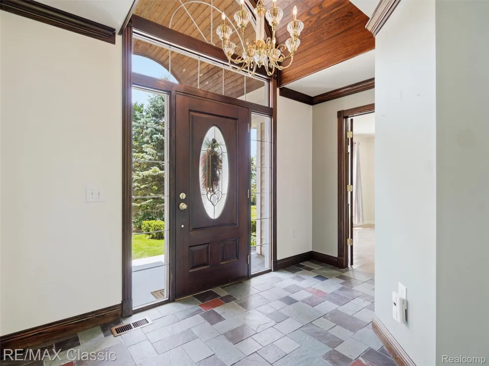 49770 7 Mile Road Northville Township, MI 48167