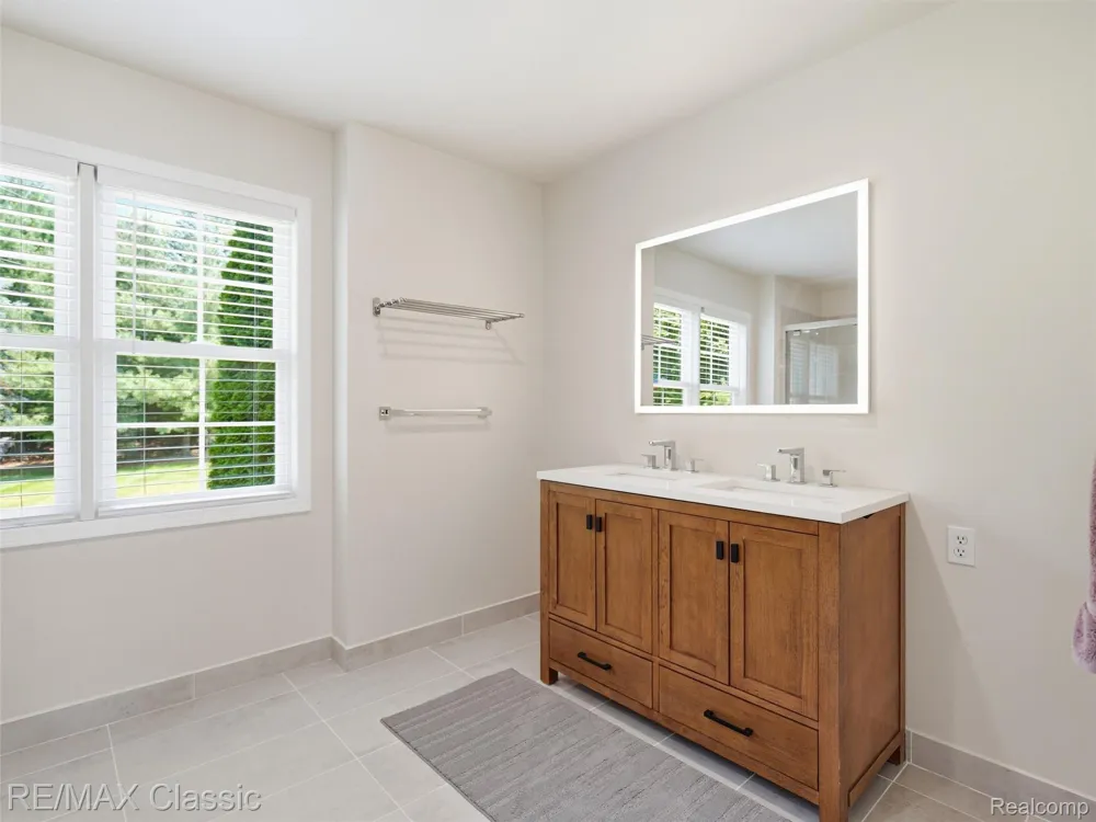 49770 7 Mile Road Northville Township, MI 48167
