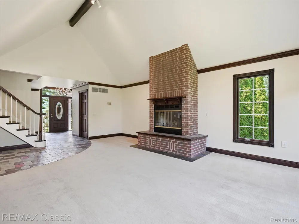 49770 7 Mile Road Northville Township, MI 48167