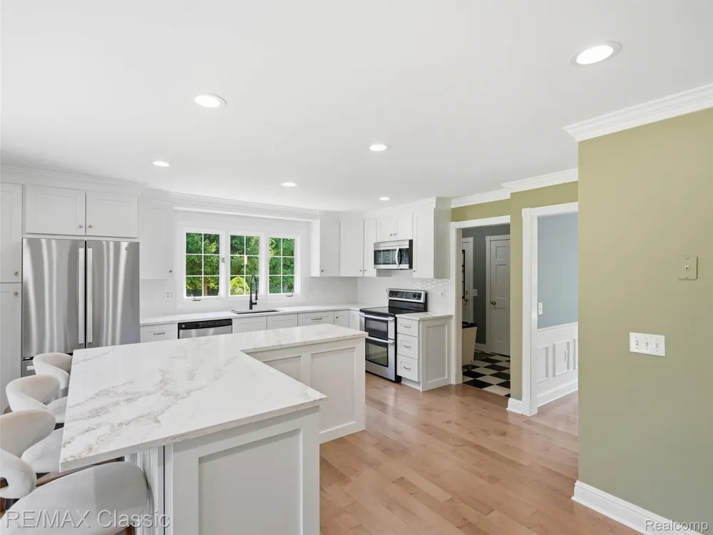 49770 7 Mile Road Northville Township, MI 48167