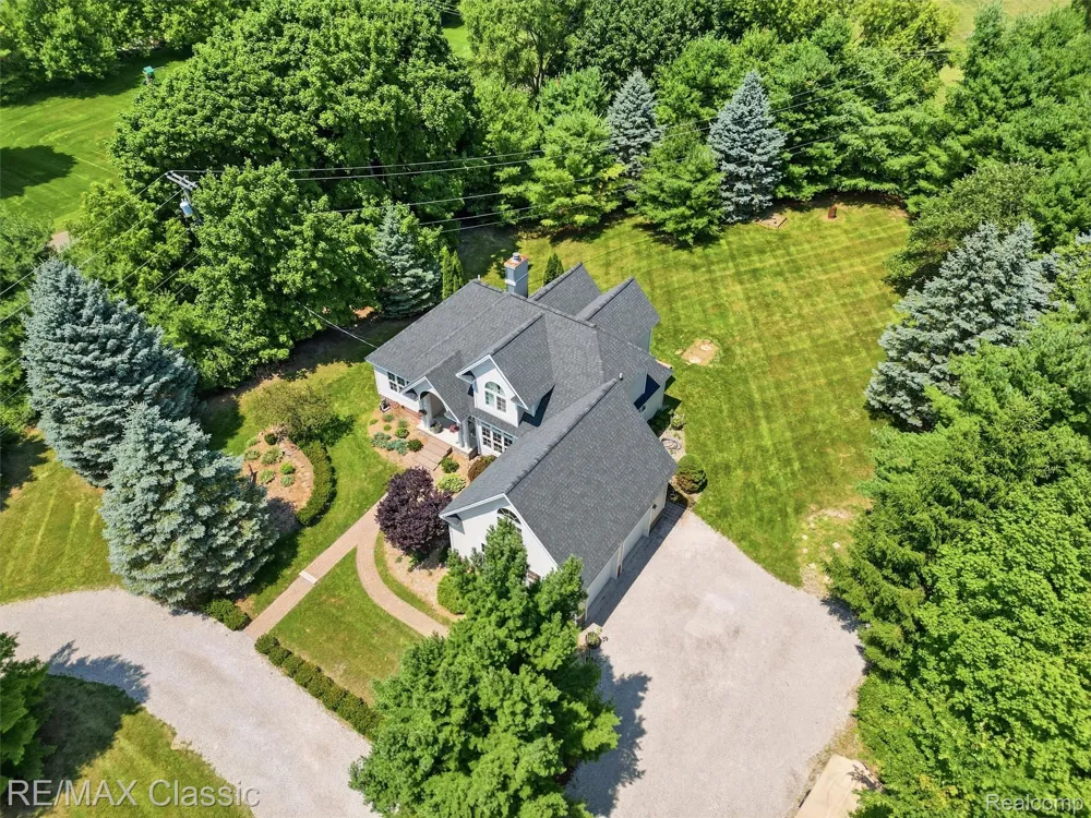 49770 7 Mile Road Northville Township, MI 48167