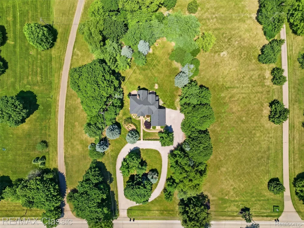 49770 7 Mile Road Northville Township, MI 48167
