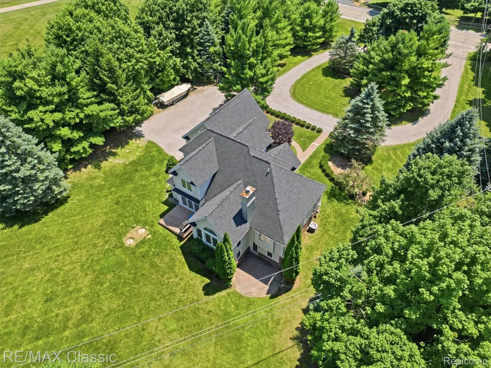 49770 7 Mile Road Northville Township, MI 48167