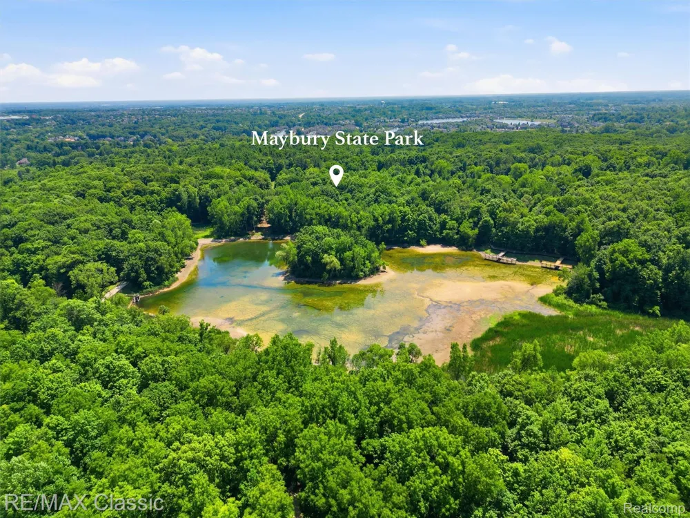 49770 7 Mile Road Northville Township, MI 48167