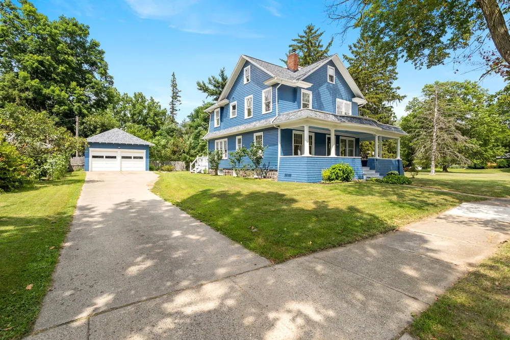 1205 E Michigan Avenue Albion City, MI 49224