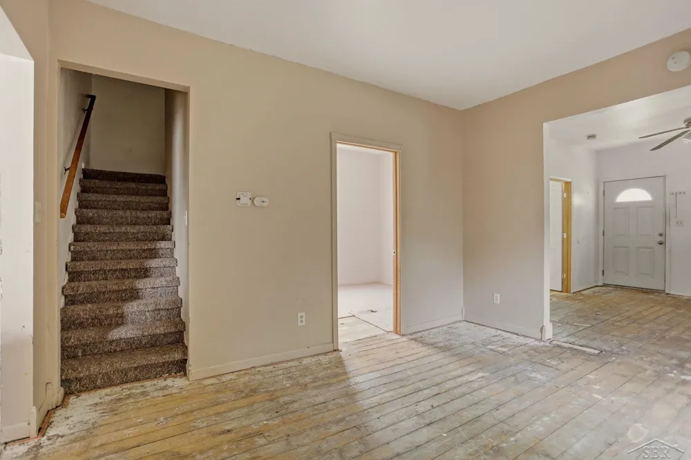 1427 Brown Street Saginaw City, MI 48601
