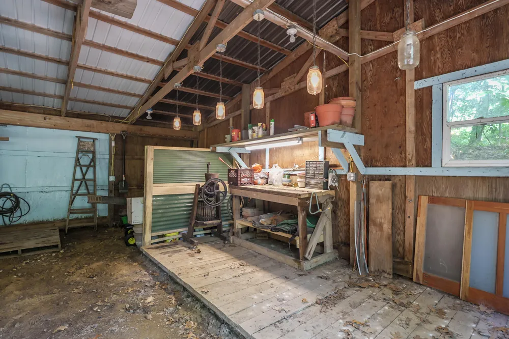 2910 5th Street Oshtemo Charter Township, MI 49009