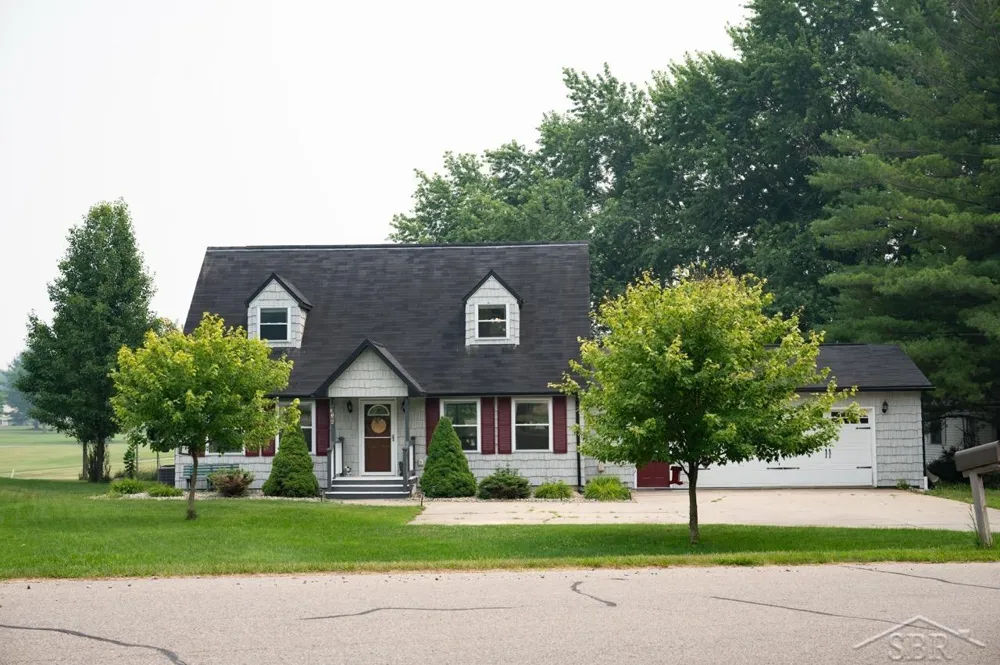 5590 Linksview Way Butman Township, MI 48624