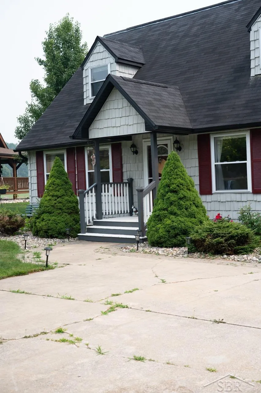 5590 Linksview Way Butman Township, MI 48624
