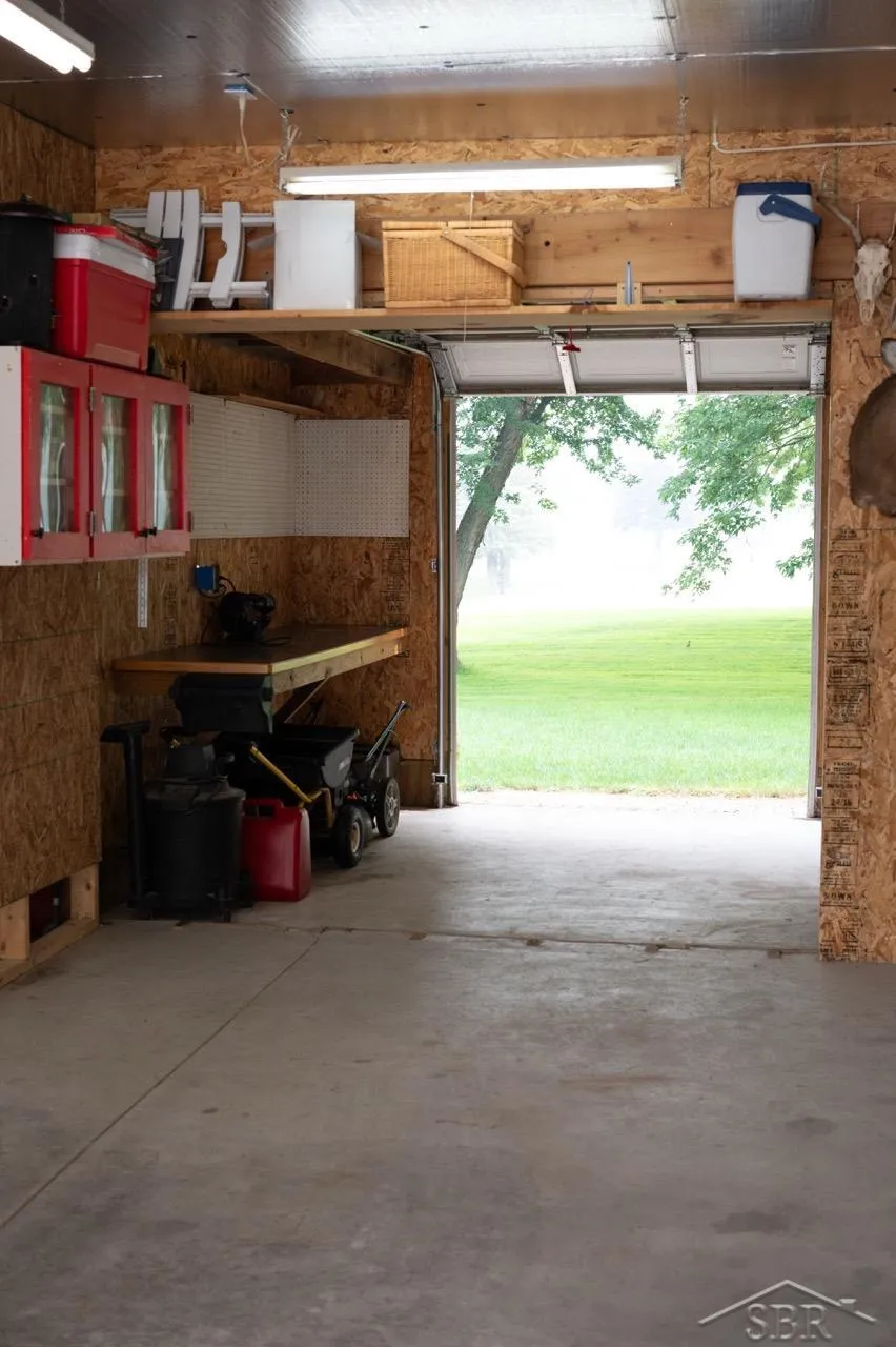 5590 Linksview Way Butman Township, MI 48624