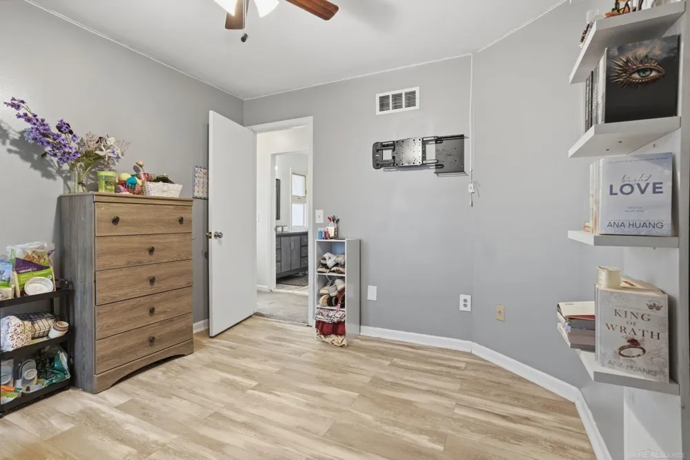 28780 Bingham Drive Chesterfield Township, MI 48047