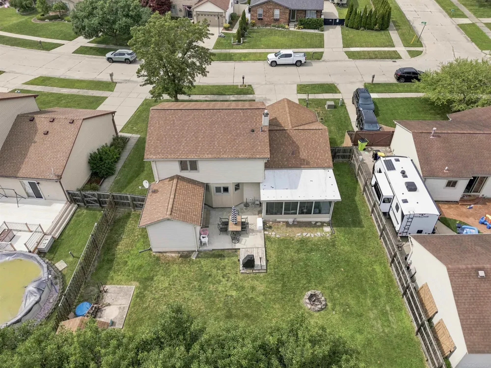 28780 Bingham Drive Chesterfield Township, MI 48047