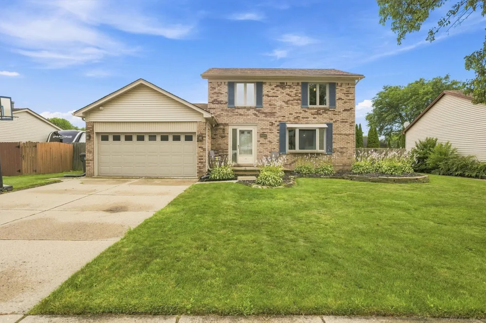 28780 Bingham Drive Chesterfield Township, MI 48047