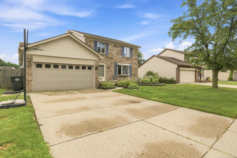 28780 Bingham Drive Chesterfield Township, MI 48047