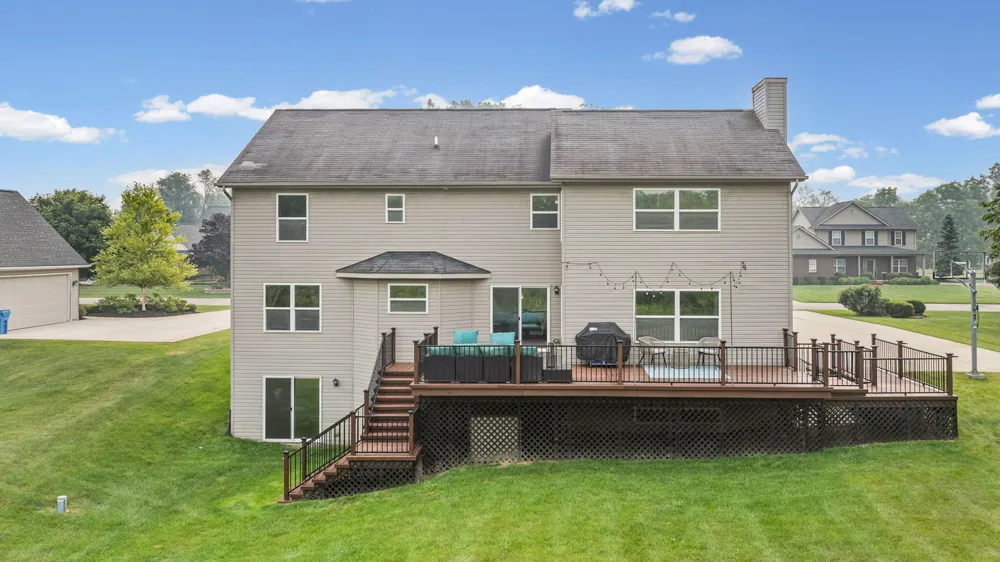 20903 Oak Tree Drive Lyon Charter Township, MI 48178