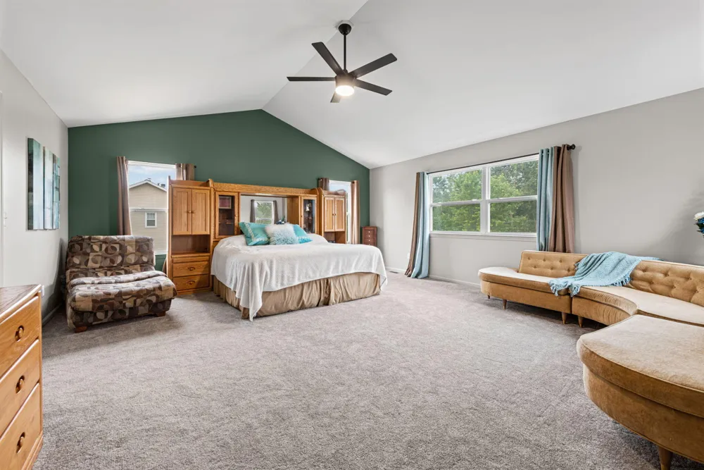 20903 Oak Tree Drive Lyon Charter Township, MI 48178