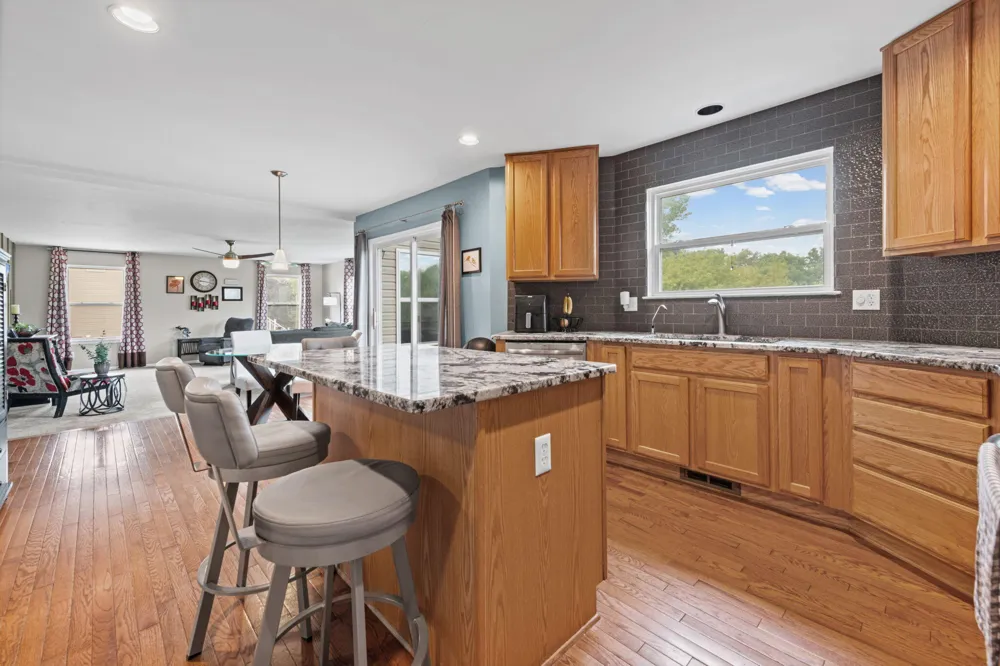 20903 Oak Tree Drive Lyon Charter Township, MI 48178
