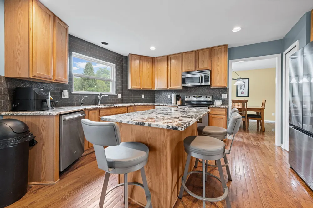 20903 Oak Tree Drive Lyon Charter Township, MI 48178