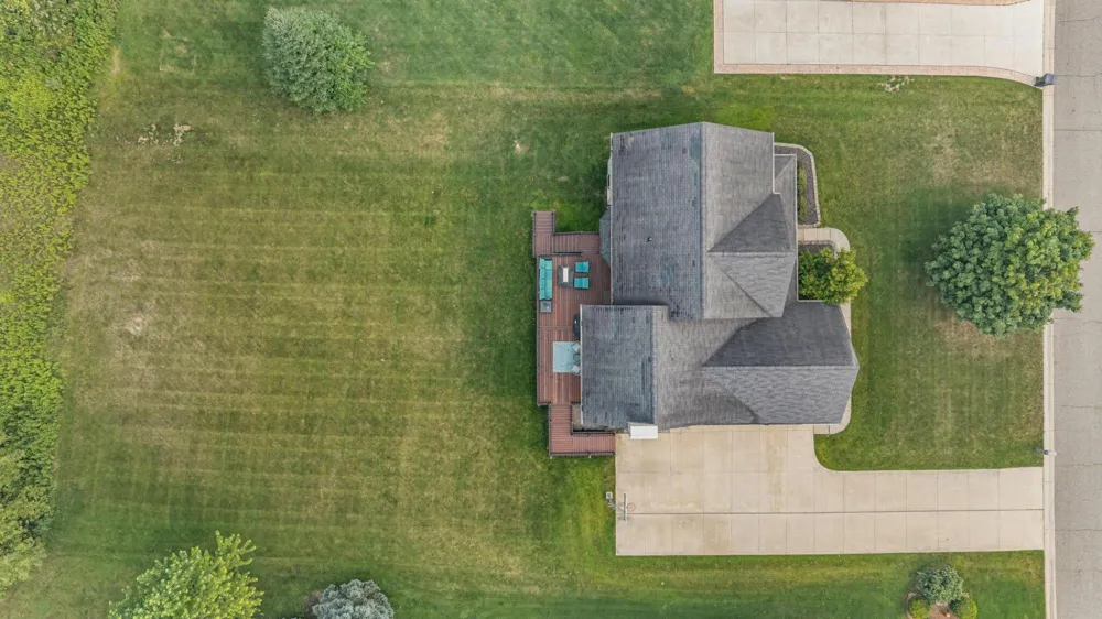 20903 Oak Tree Drive Lyon Charter Township, MI 48178