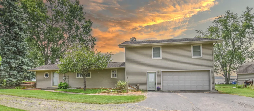 873 Driftwood Lane Quincy Township, MI 49082