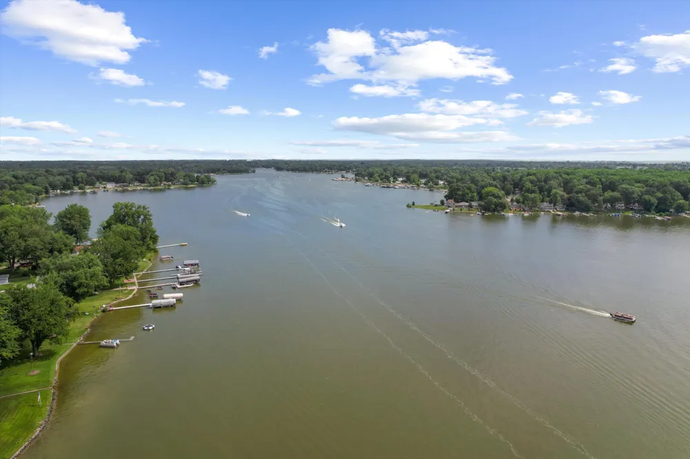 873 Driftwood Lane Quincy Township, MI 49082