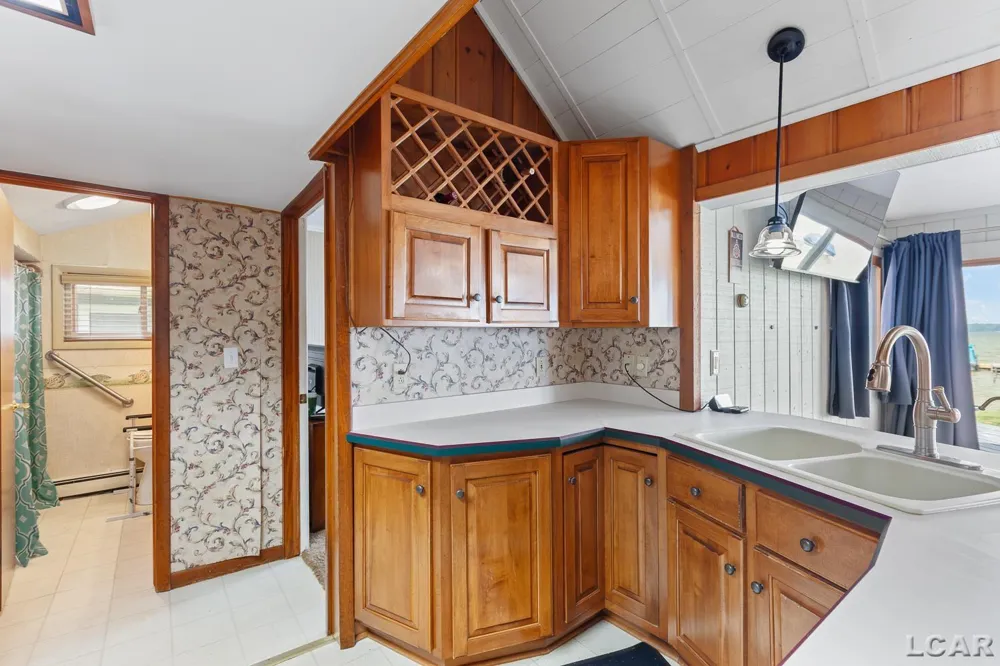 2792 Round Lake Highway Highway Rollin Township, MI 49253