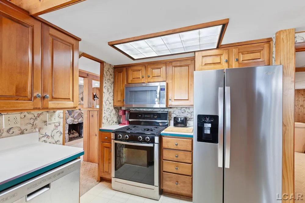 2792 Round Lake Highway Highway Rollin Township, MI 49253