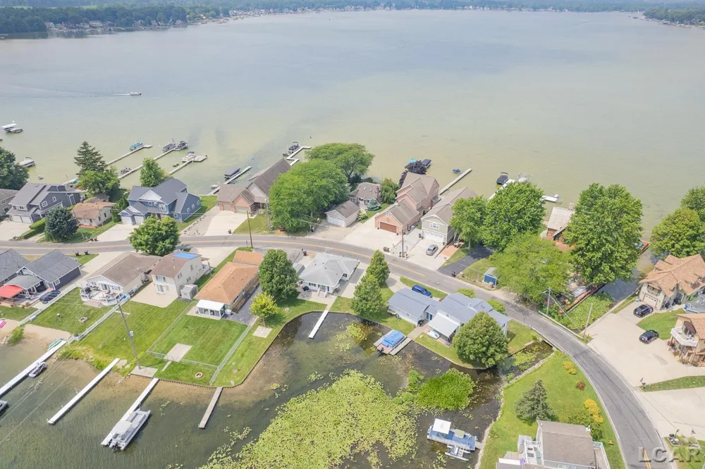 2792 Round Lake Highway Highway Rollin Township, MI 49253