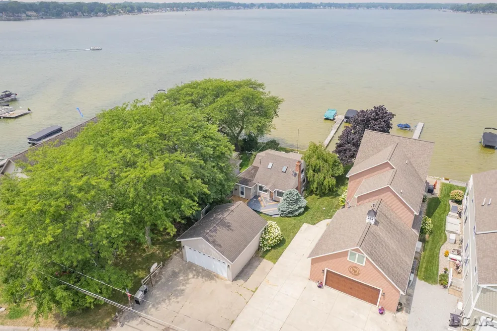 2792 Round Lake Highway Highway Rollin Township, MI 49253