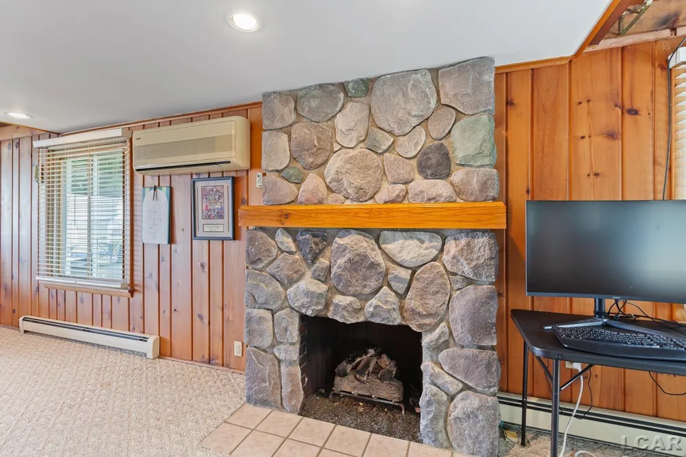 2792 Round Lake Highway Highway Rollin Township, MI 49253